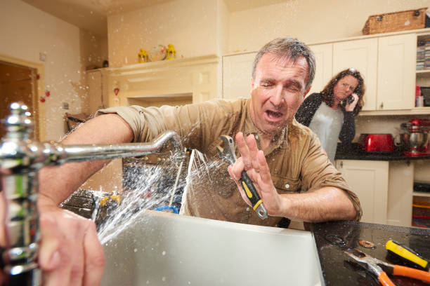 Best Water damage restoration insurance claims  in Linda, CA